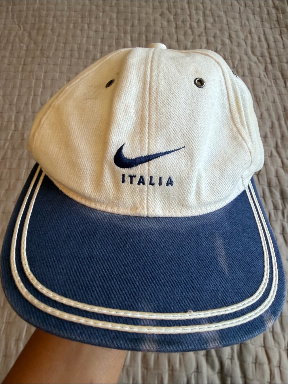Vintage Nike Italia Italy White Tag Hat Size OSFA